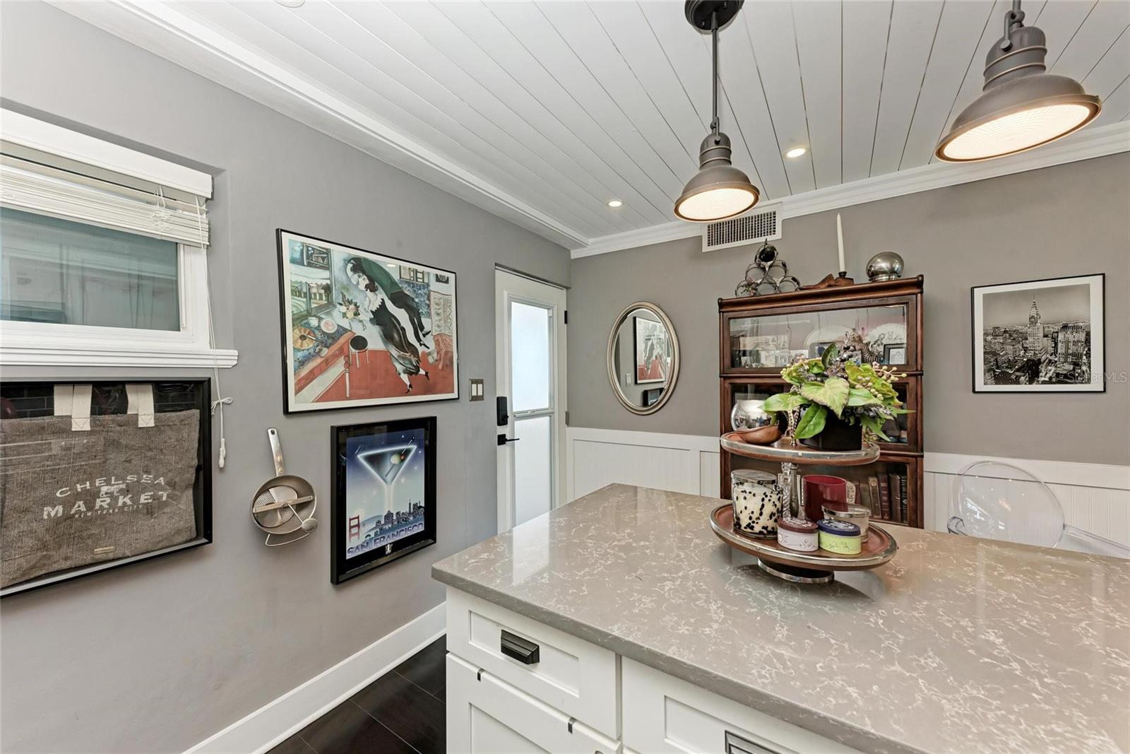 Image 13 of 50 For 33 Gulfstream Avenue 306