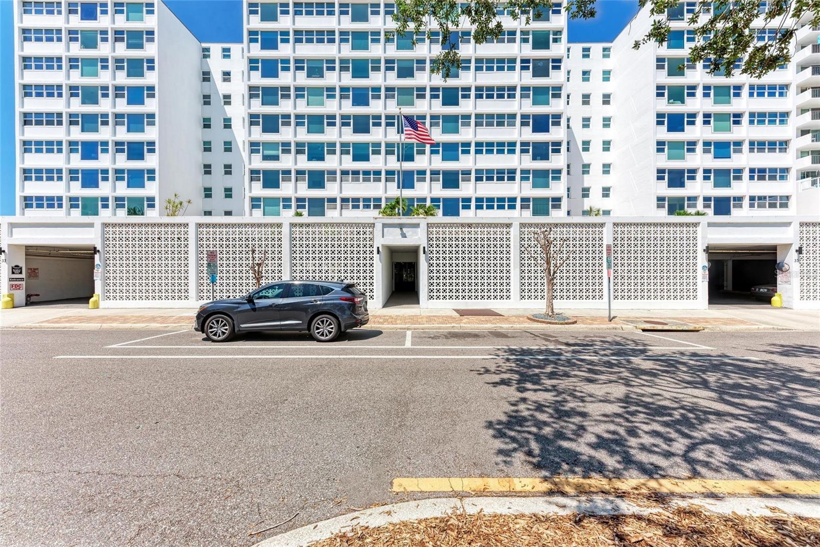 Image 2 of 50 For 33 Gulfstream Avenue 306