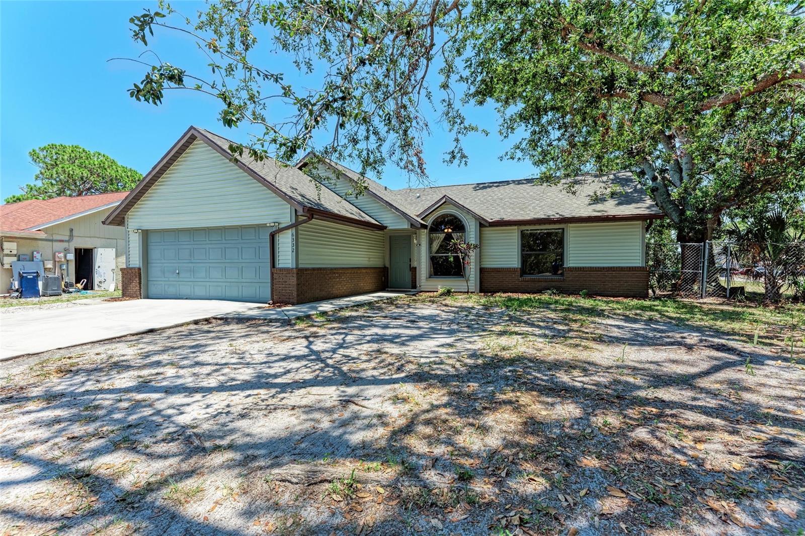 Image 2 of 37 For 6332 7th Court E