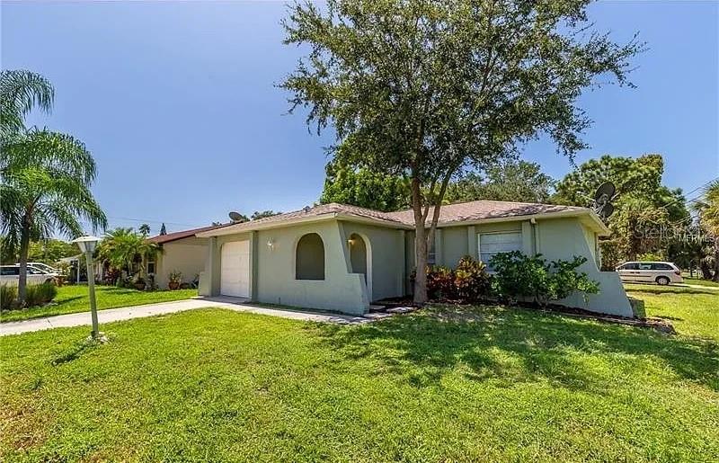 Image 4 of 20 For 8730 Filson Place