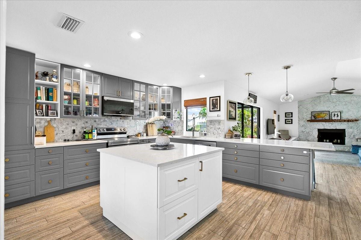 Image 13 of 55 For 4612 Masefield Place