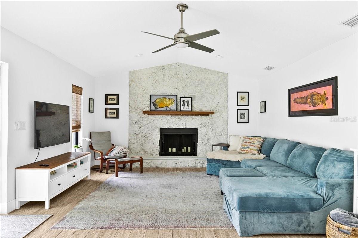 Image 22 of 55 For 4612 Masefield Place