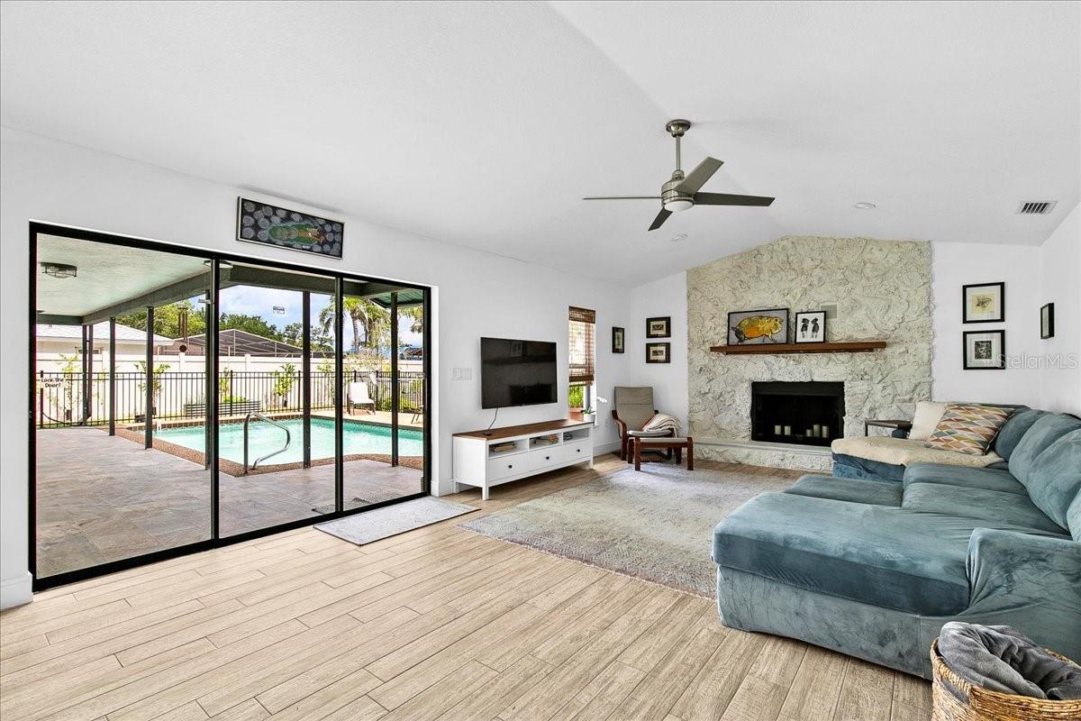 Image 34 of 55 For 4612 Masefield Place