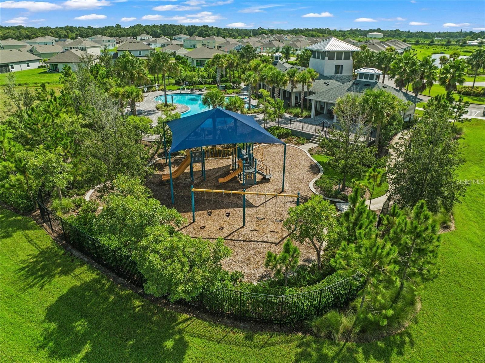 Image 32 of 34 For 2410 Mizner Bay Avenue