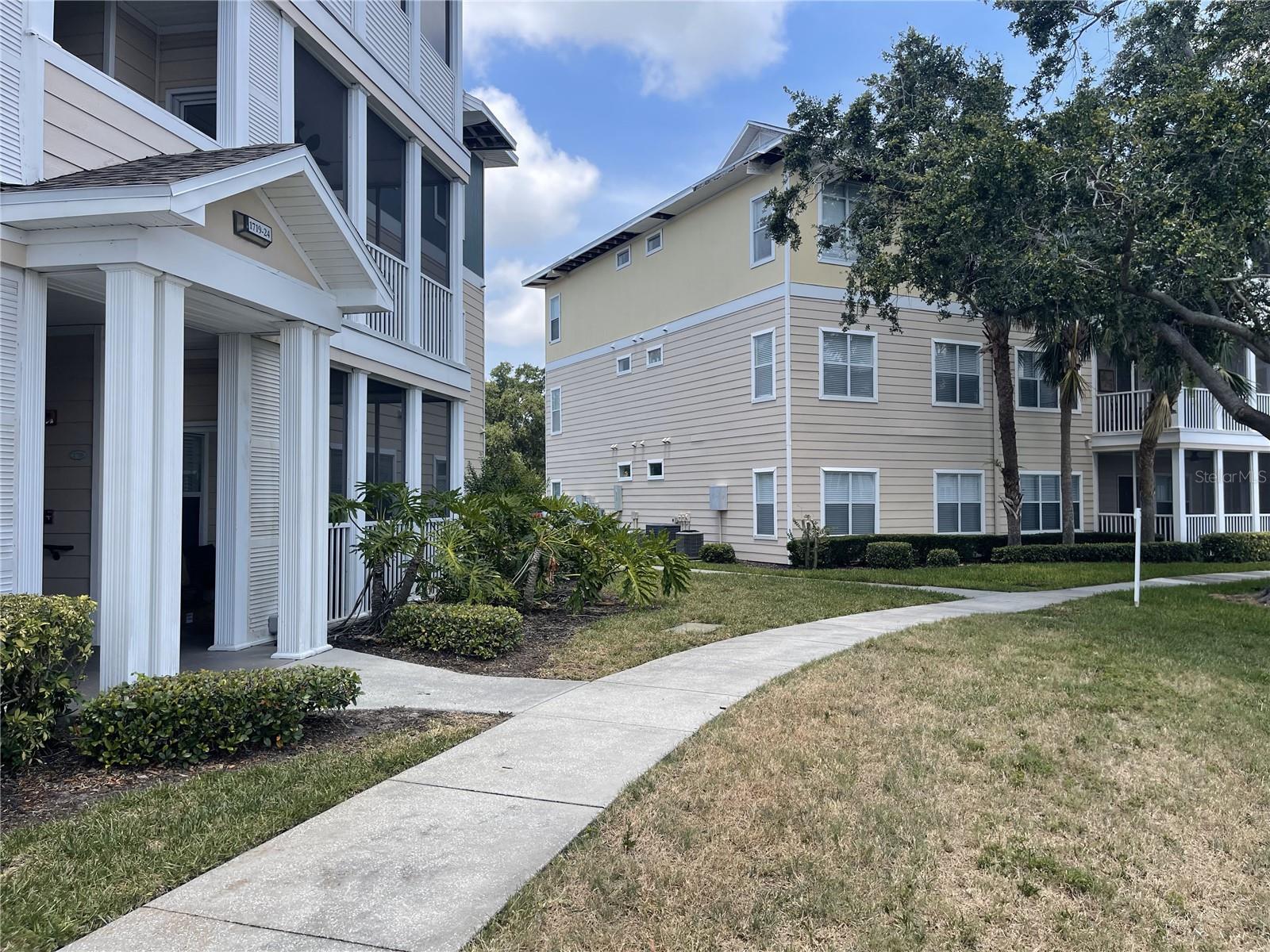 Image 10 of 31 For 4802 51st Street W 1724