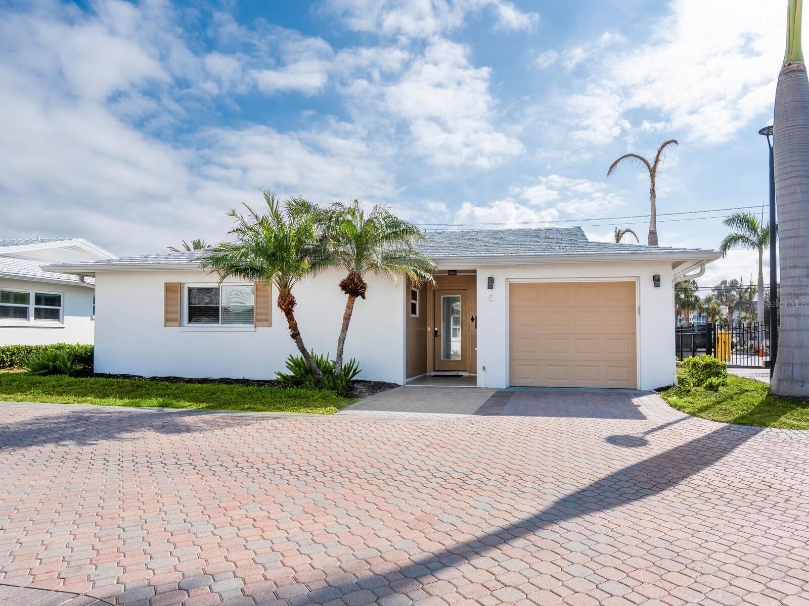 Details for 6300 Midnight Pass Road 5, SARASOTA, FL 34242
