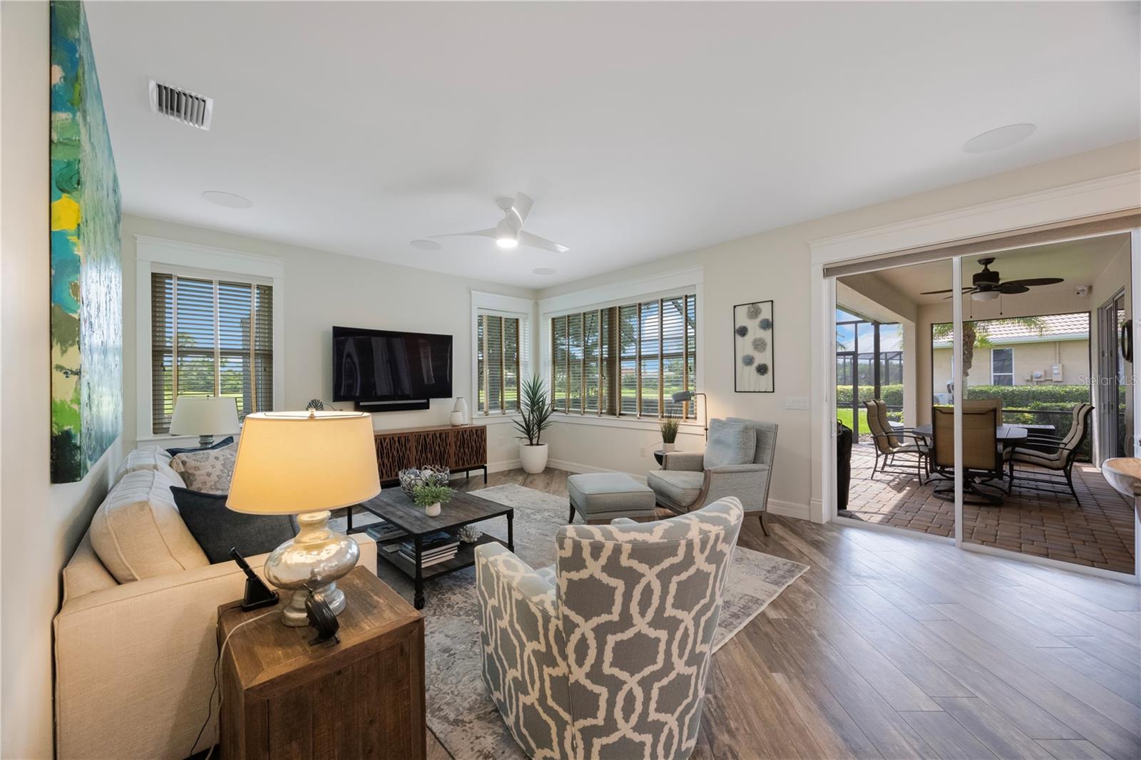 Image 10 of 54 For 9635 Discovery Terrace