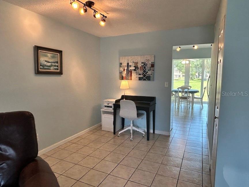 Image 6 of 35 For 5095 Bay Street Ne 111
