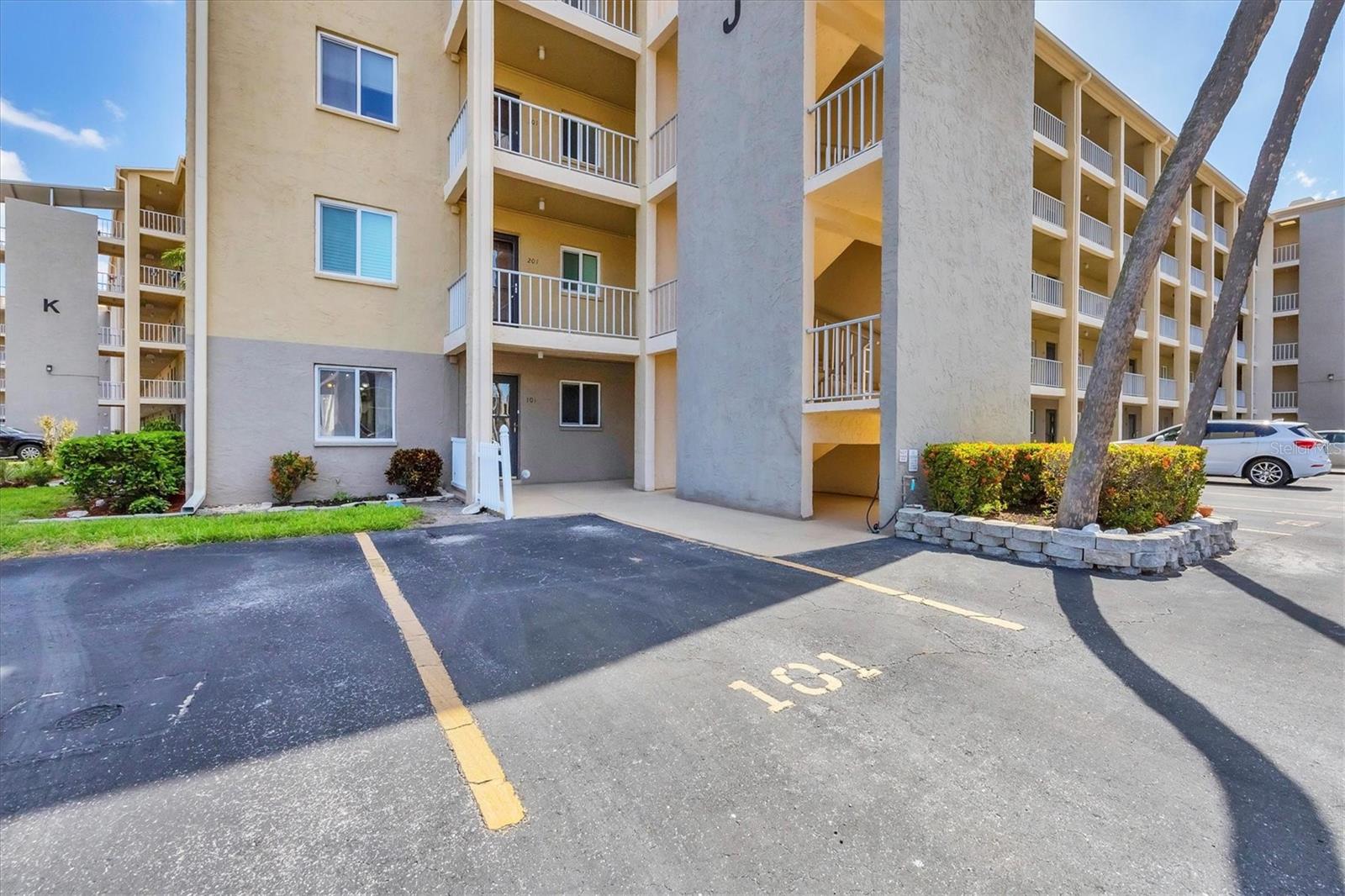 Details for 3521 Lake Bayshore Drive J 101, BRADENTON, FL 34205