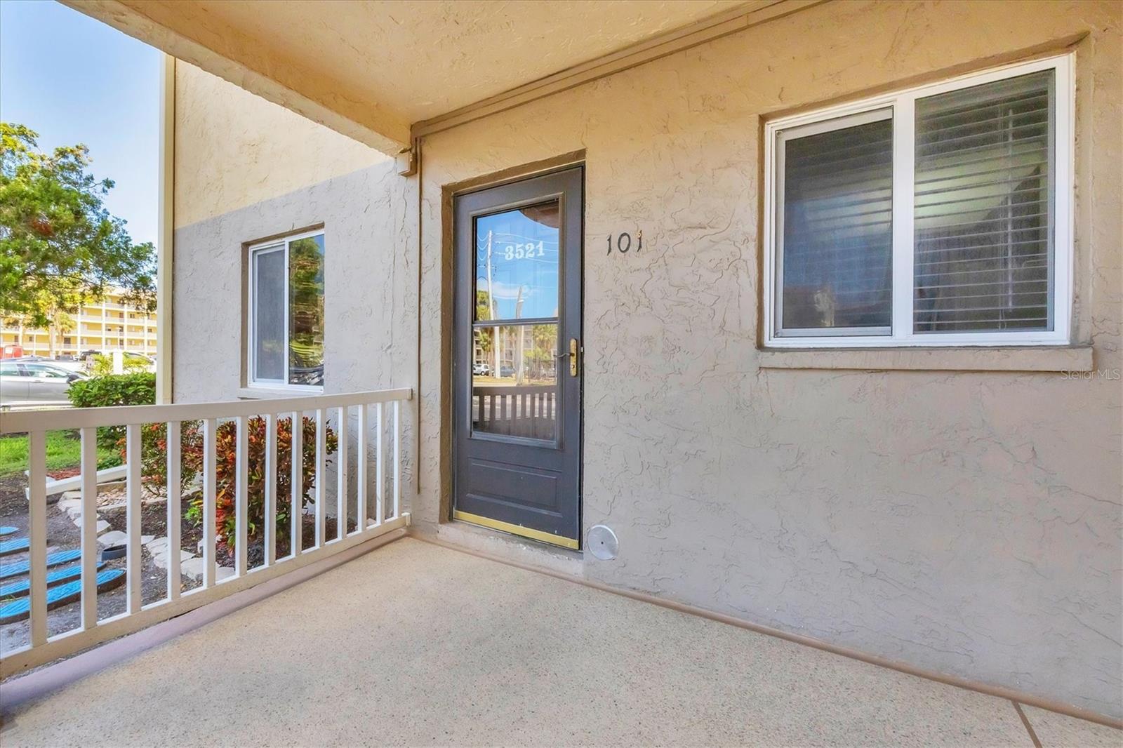Image 2 of 58 For 3521 Lake Bayshore Drive J 101
