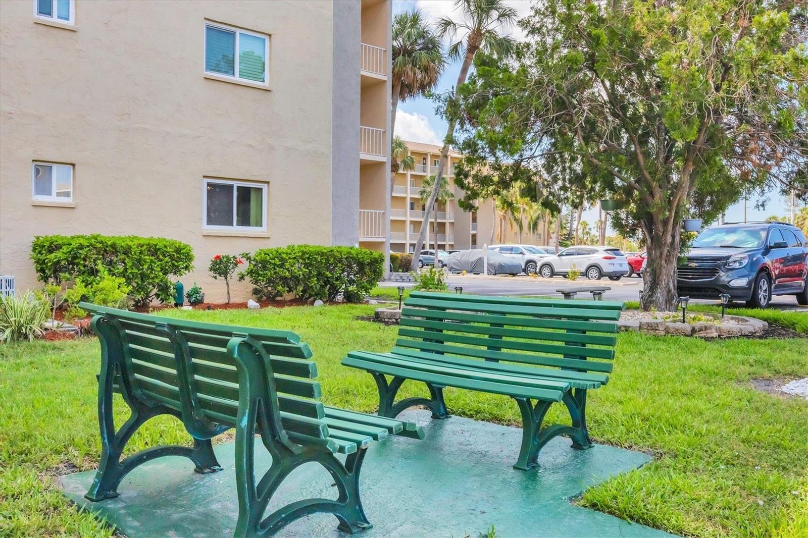 Image 45 of 58 For 3521 Lake Bayshore Drive J 101