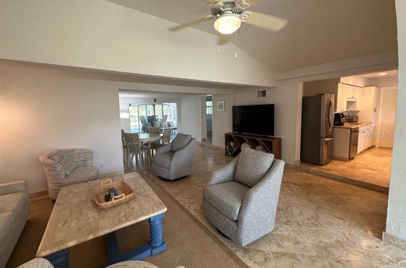 Image 12 of 40 For 2159 Constitution Boulevard