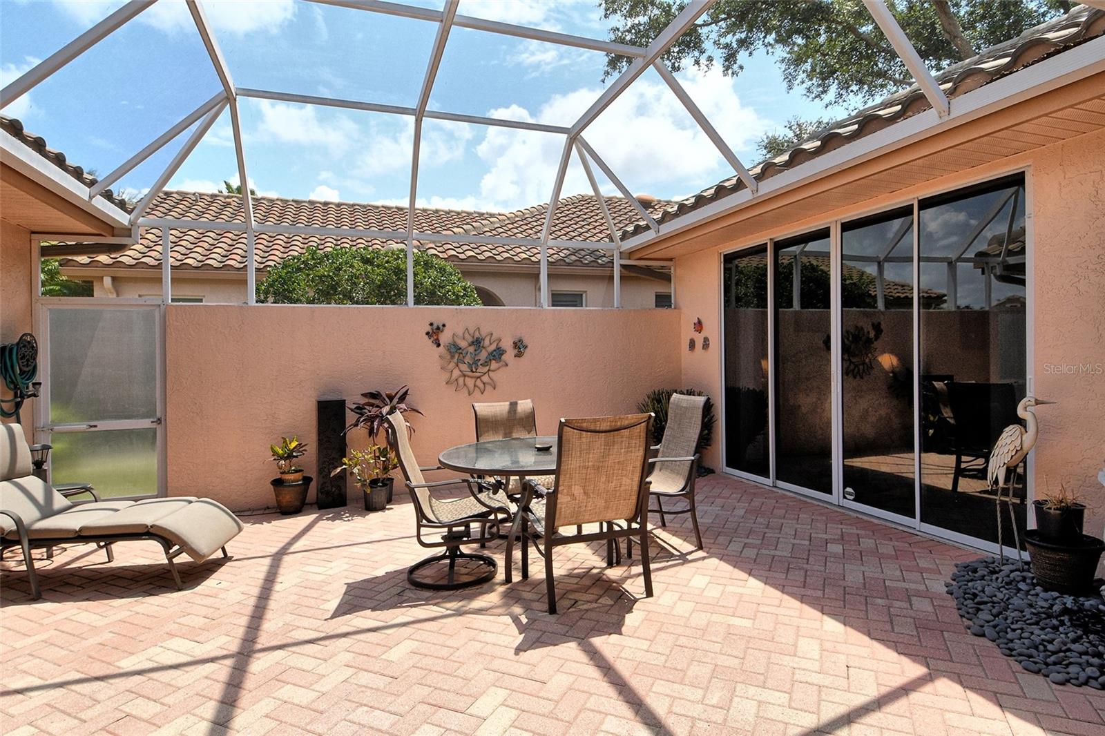 Image 30 of 49 For 3804 Amapola Lane