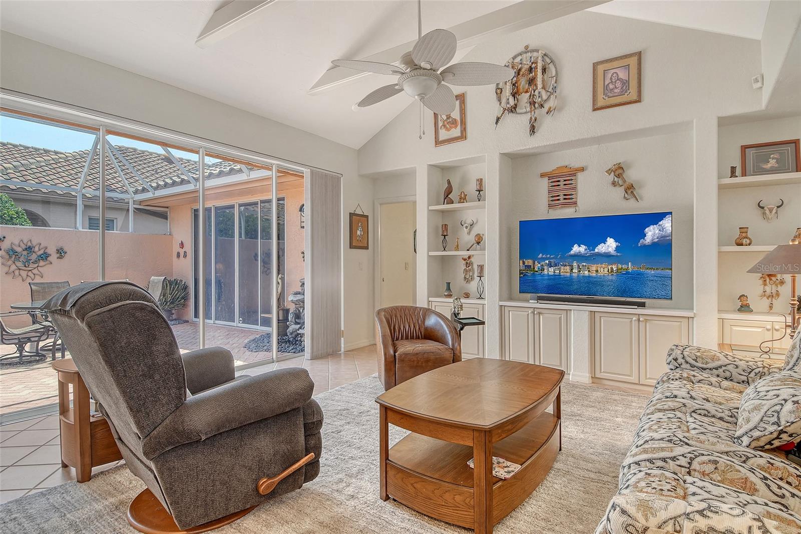 Image 7 of 49 For 3804 Amapola Lane