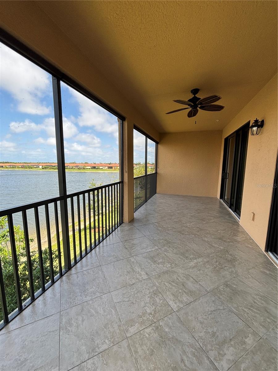 Image 13 of 43 For 10054 Crooked Creek Drive 201