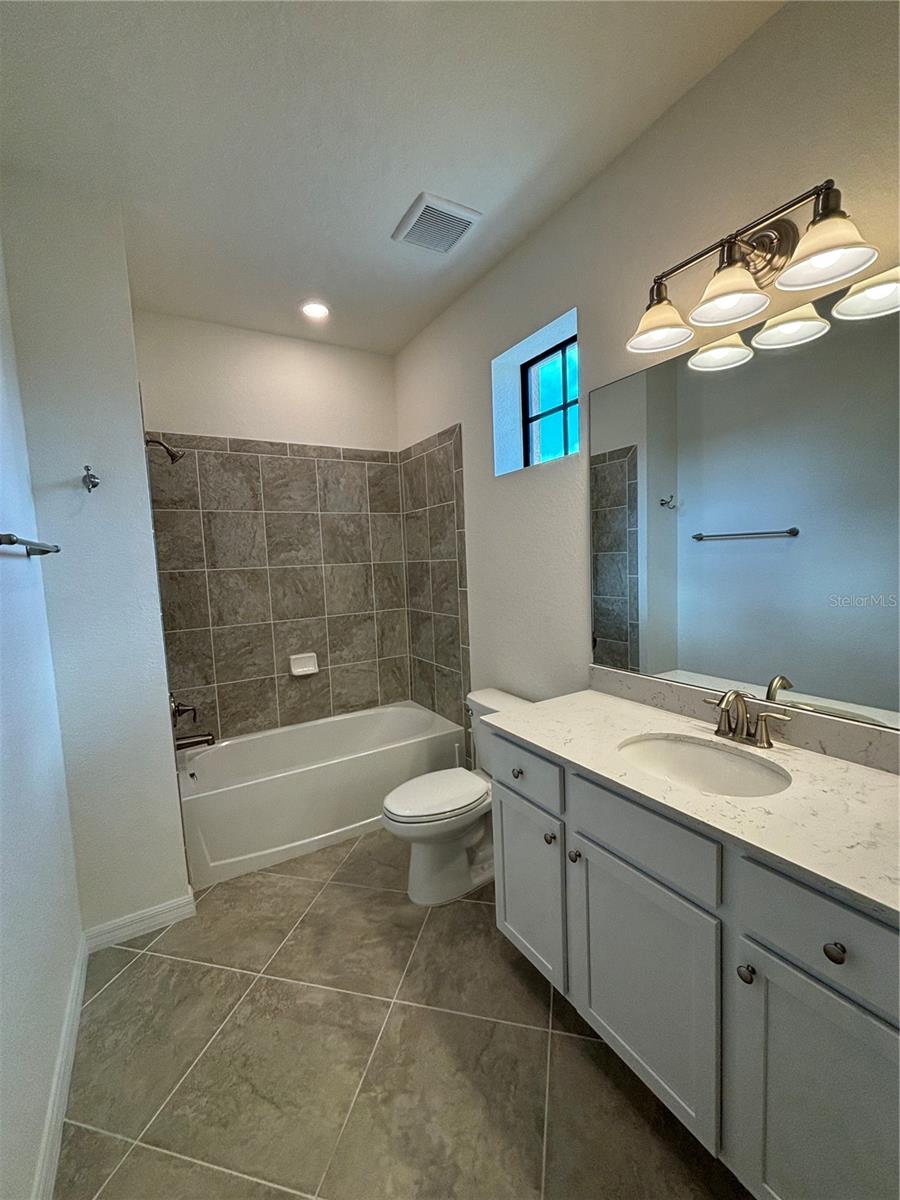 Image 17 of 43 For 10054 Crooked Creek Drive 201