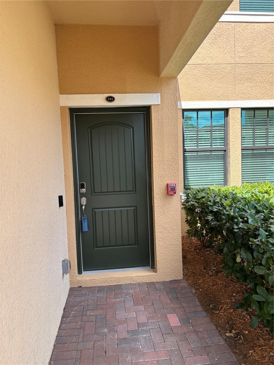 Image 3 of 43 For 10054 Crooked Creek Drive 201