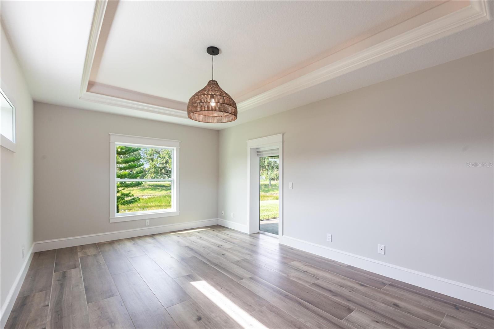 Image 18 of 41 For 9017 Province Street