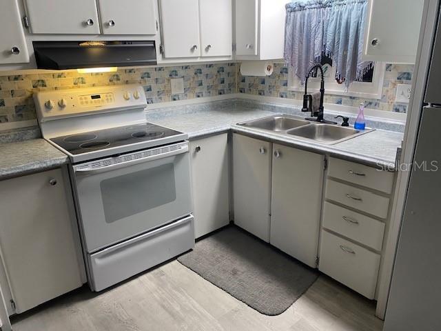 Image 4 of 16 For 5208 8 A Street E
