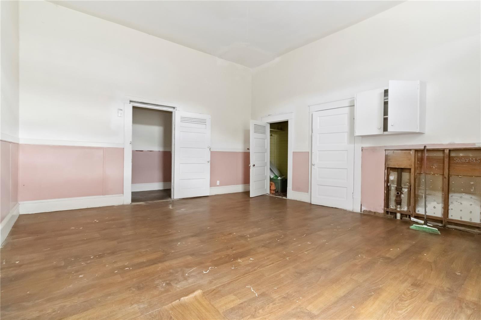 Image 4 of 50 For 200 Winifred Street