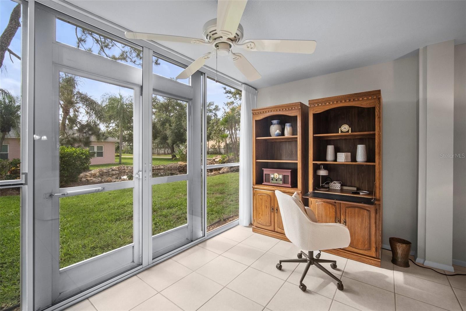 Image 19 of 46 For 4530 Pinebrook Circle 109