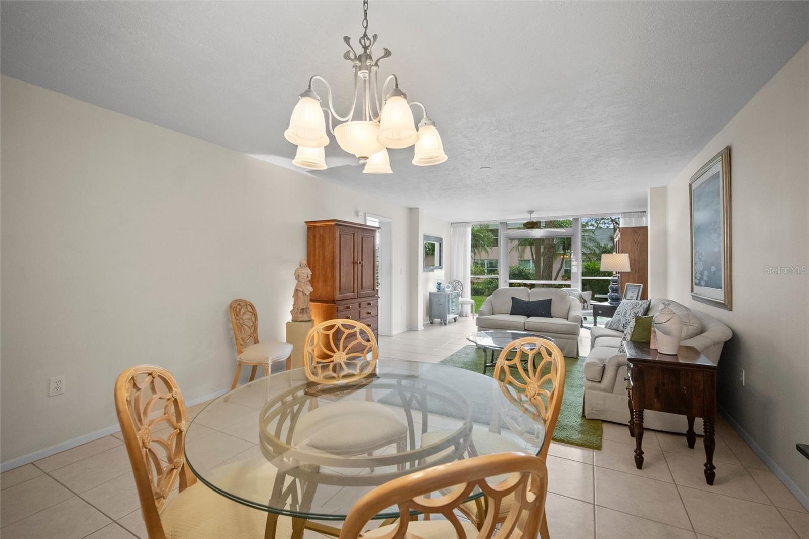 Image 20 of 46 For 4530 Pinebrook Circle 109