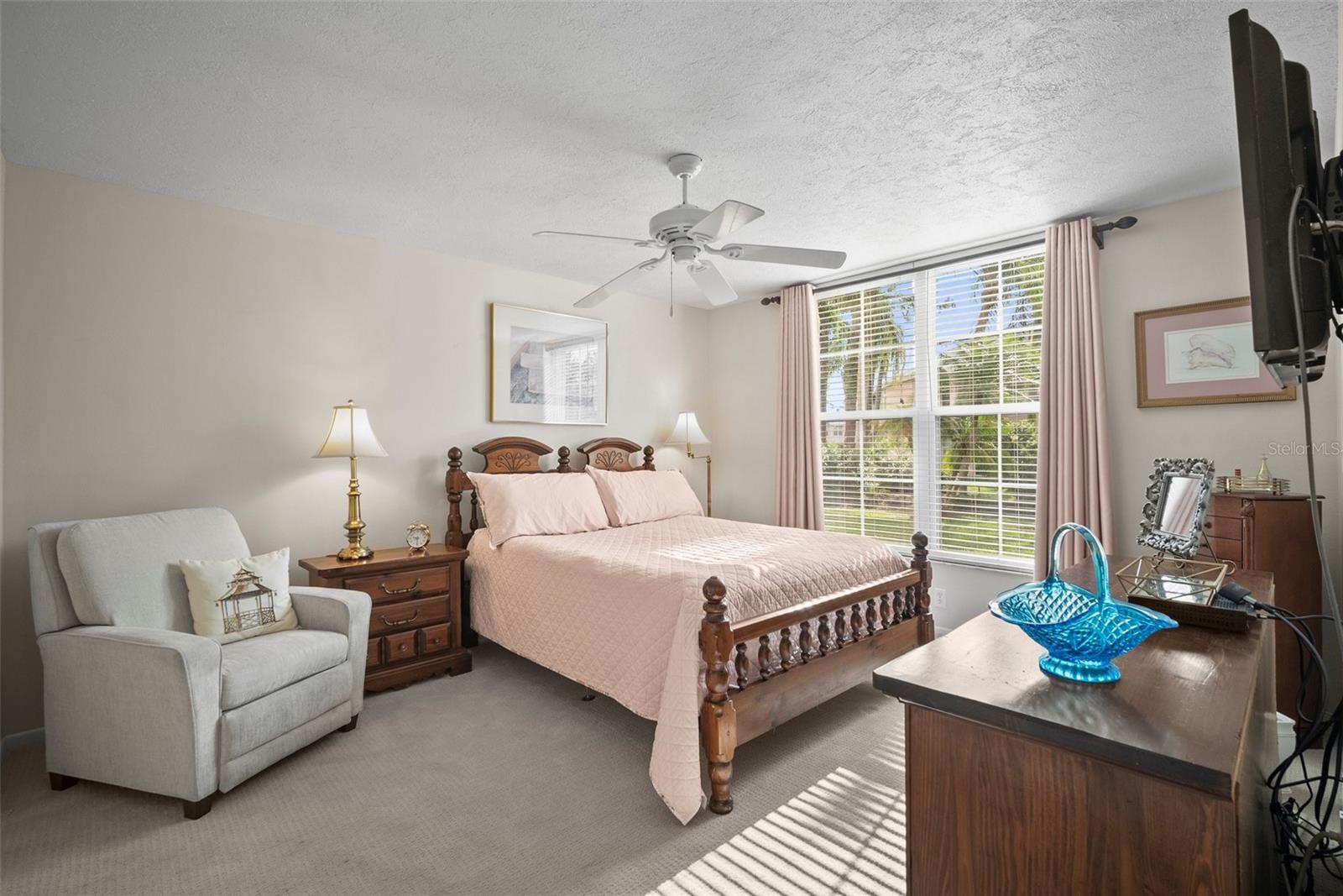 Image 29 of 46 For 4530 Pinebrook Circle 109