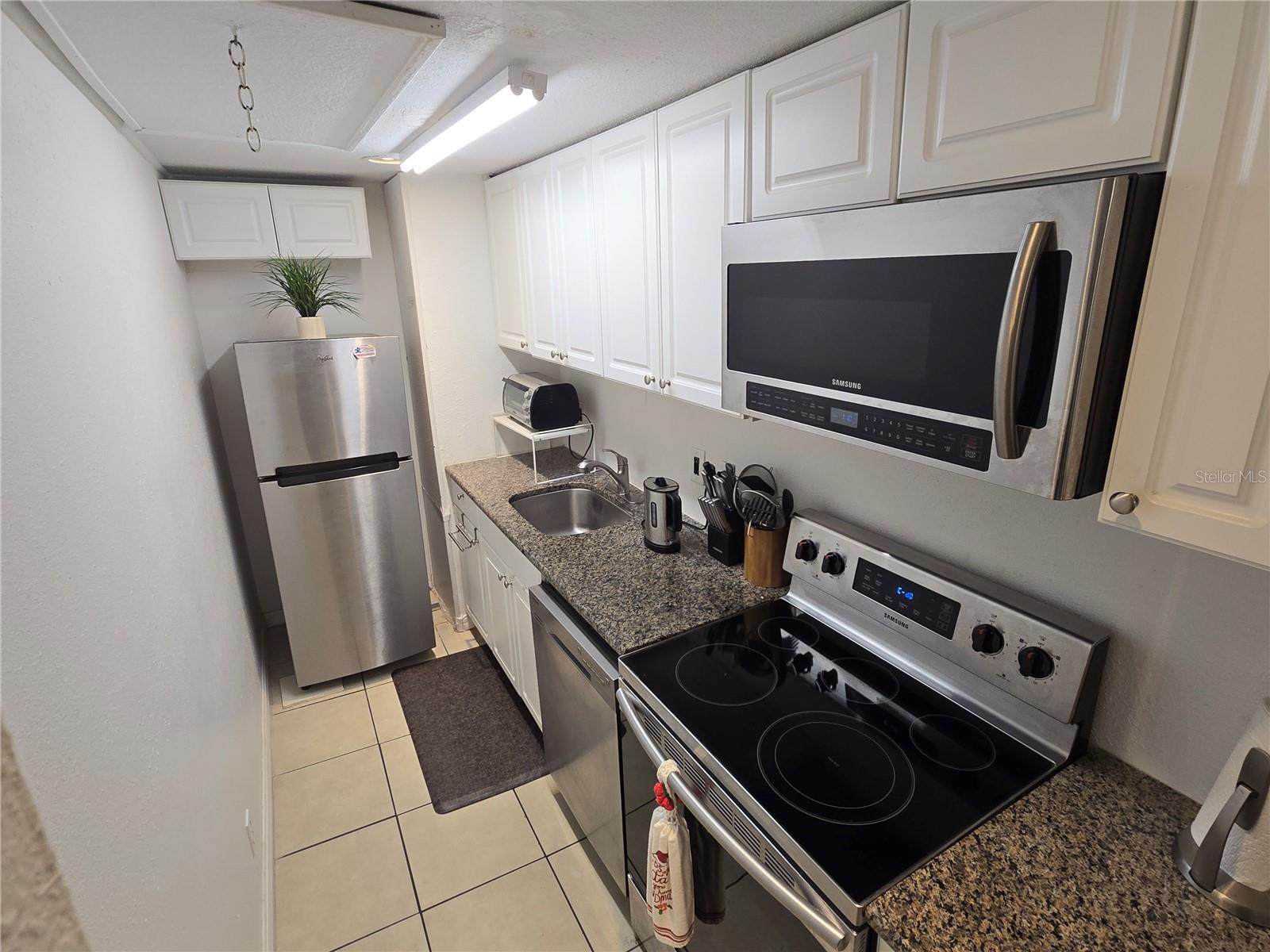 Image 10 of 16 For 4213 Michigan Street 4213