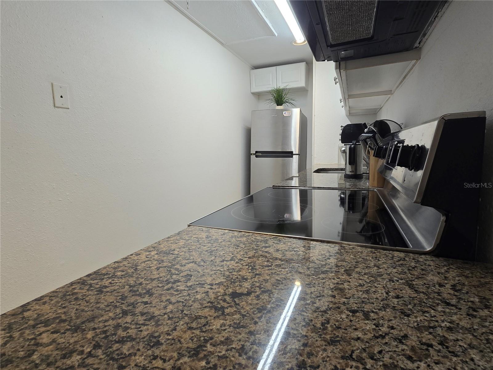 Image 11 of 16 For 4213 Michigan Street 4213