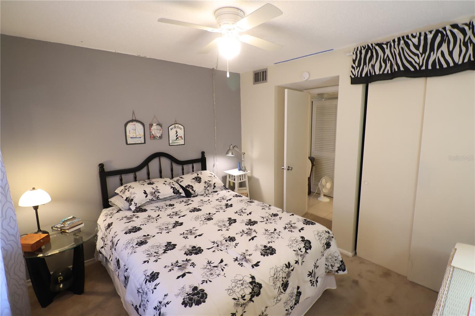 Image 13 of 15 For 4206 Heron Way B305