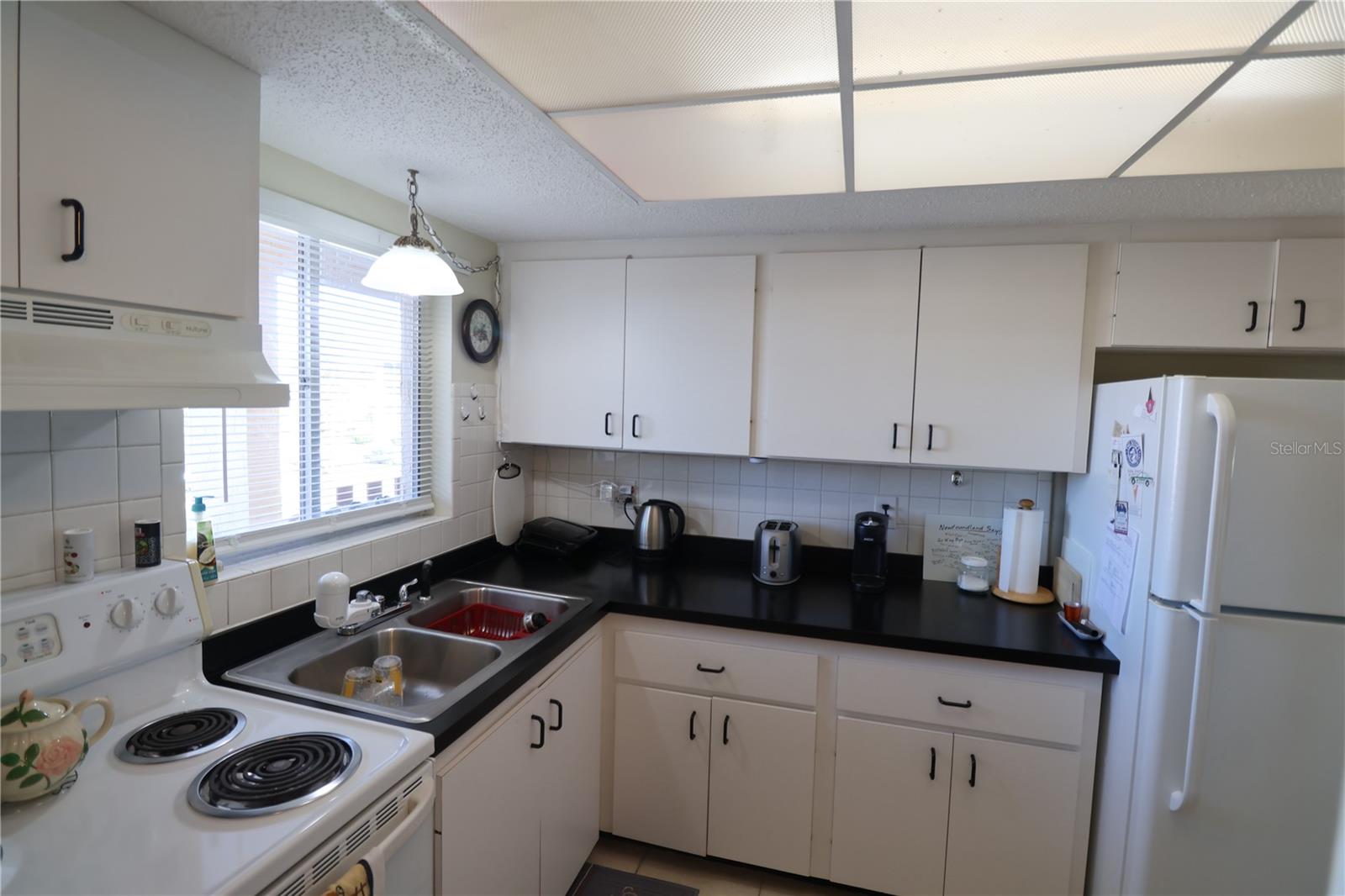 Image 3 of 15 For 4206 Heron Way B305