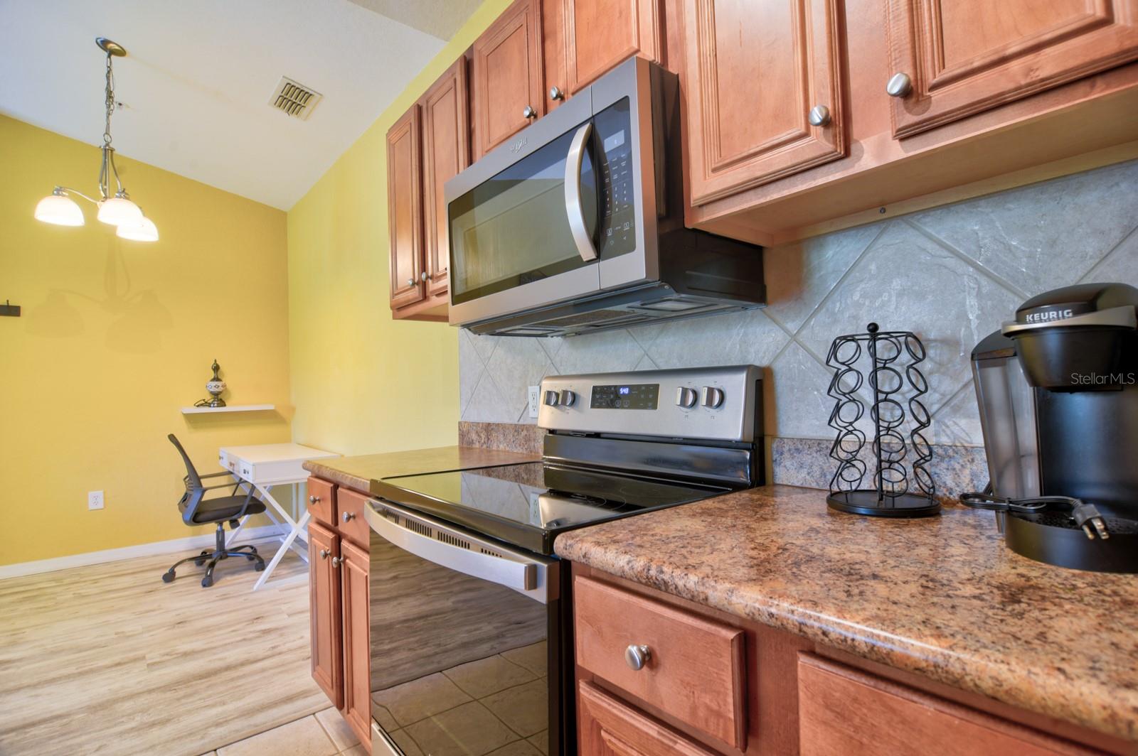 Image 19 of 56 For 8341 38th Street Cir E 303