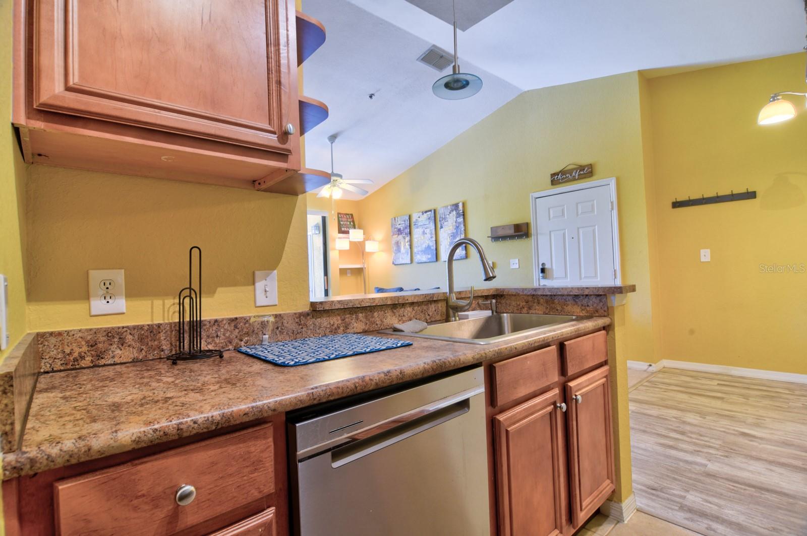 Image 20 of 56 For 8341 38th Street Cir E 303