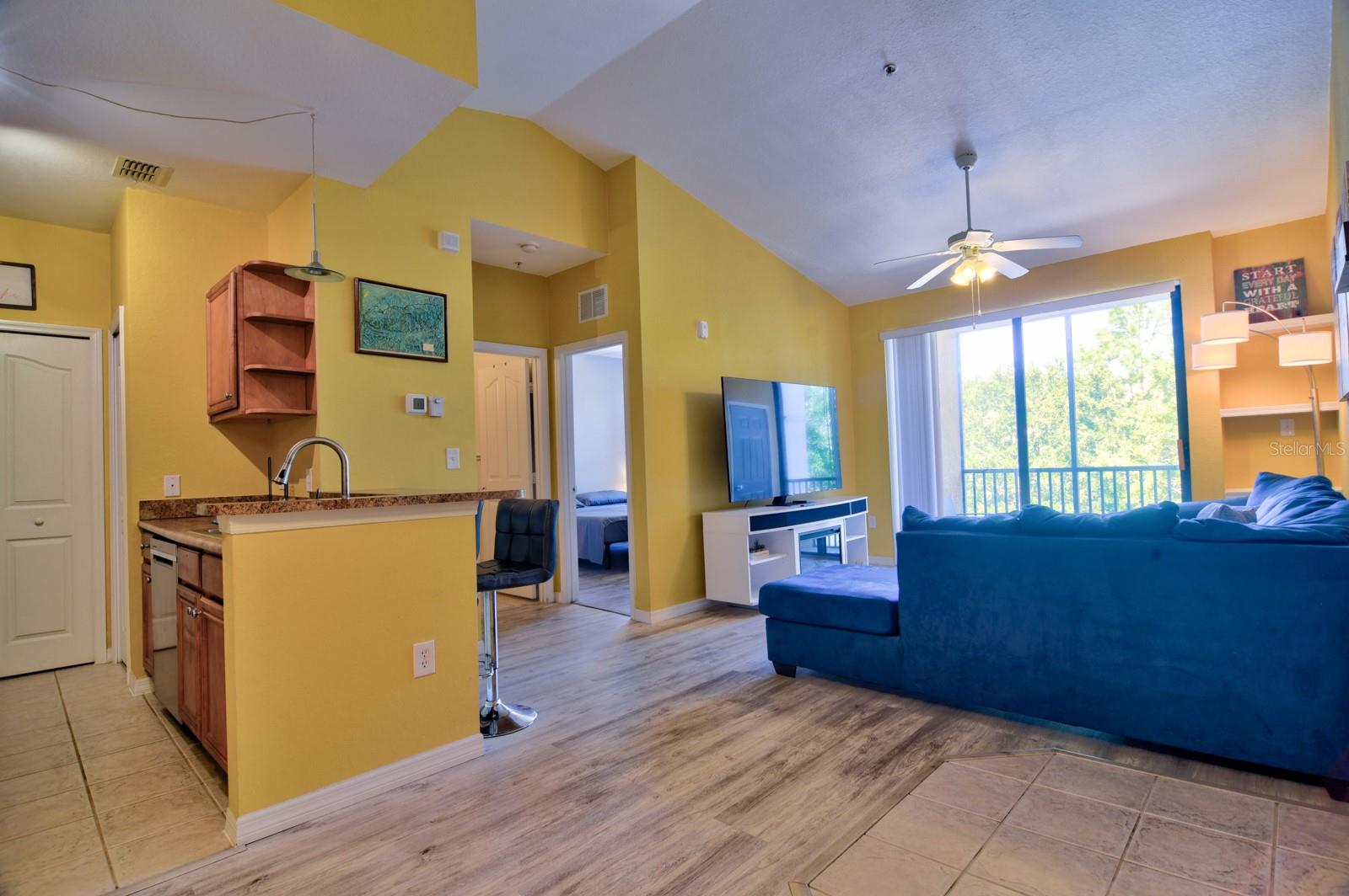 Image 5 of 56 For 8341 38th Street Cir E 303