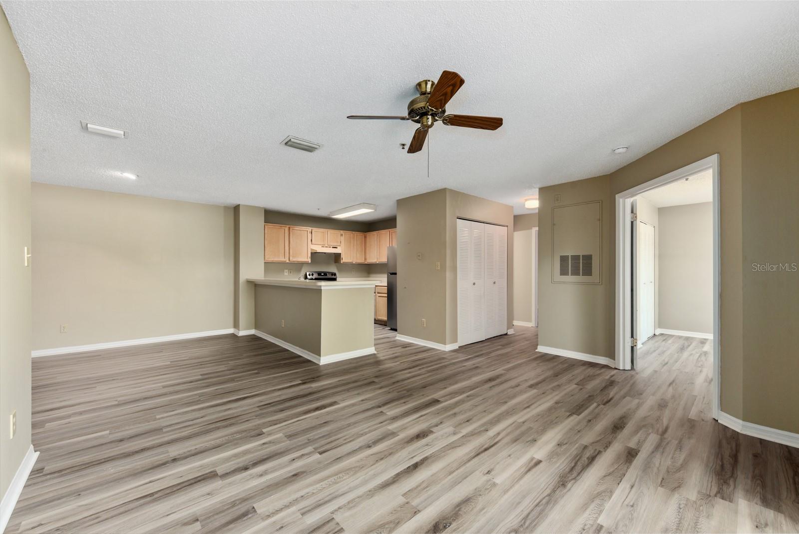 Image 20 of 28 For 4057 Crockers Lake Boulevard 13