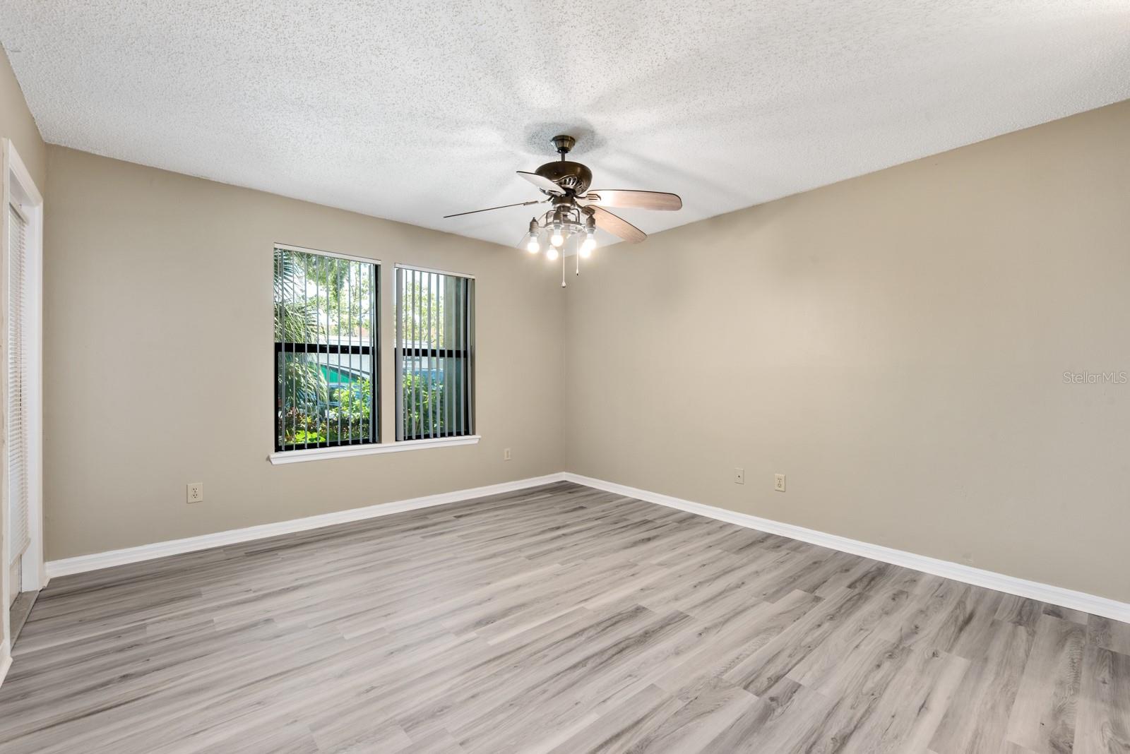 Image 4 of 28 For 4057 Crockers Lake Boulevard 13