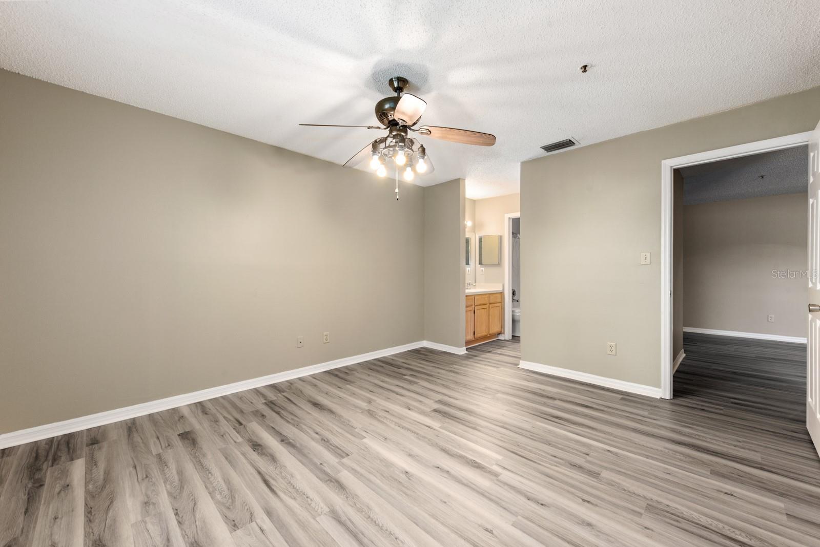 Image 5 of 28 For 4057 Crockers Lake Boulevard 13