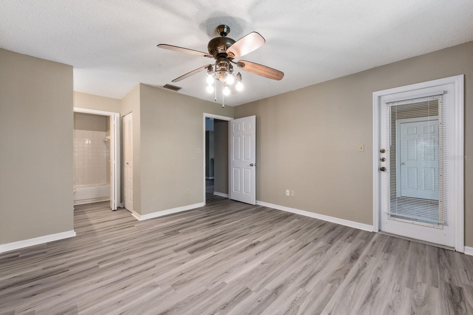 Image 6 of 28 For 4057 Crockers Lake Boulevard 13