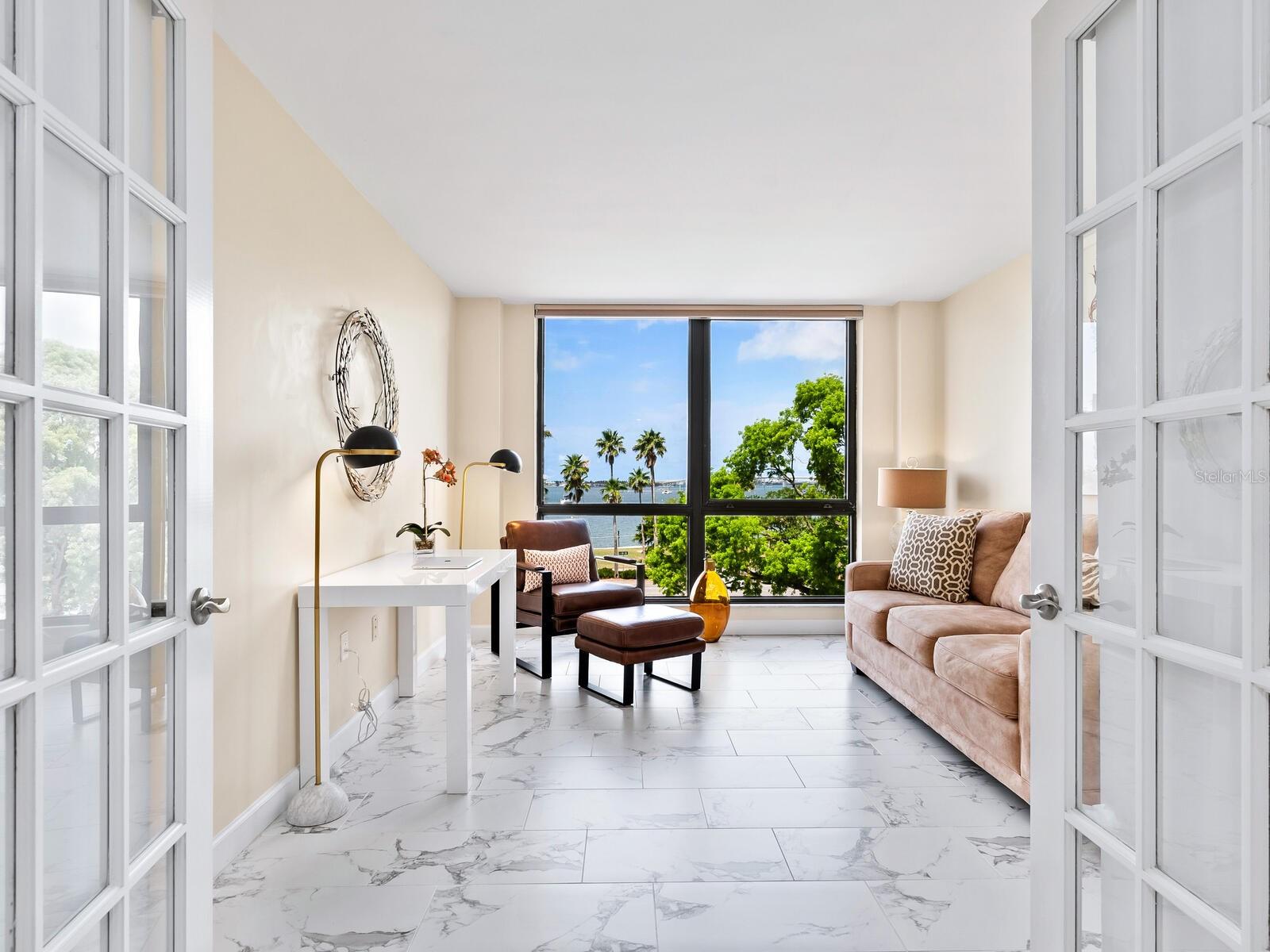 Image 21 of 65 For 707 Gulfstream Avenue 301