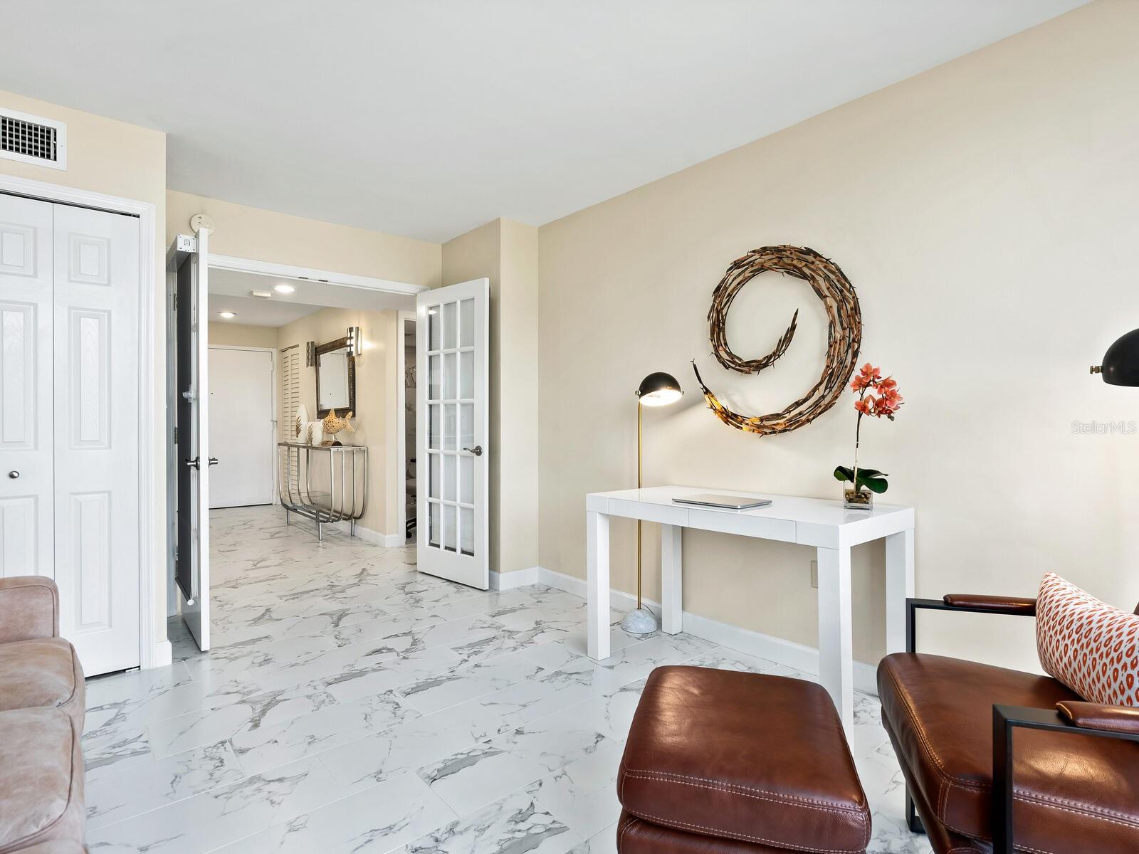 Image 24 of 65 For 707 Gulfstream Avenue 301