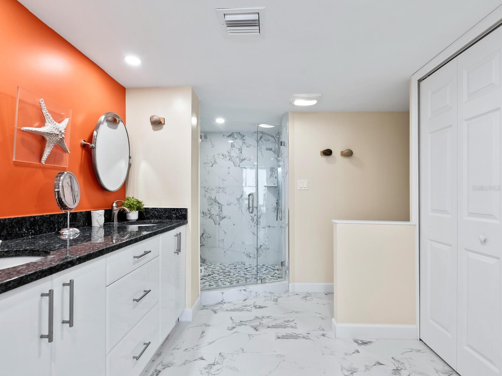 Image 30 of 65 For 707 Gulfstream Avenue 301