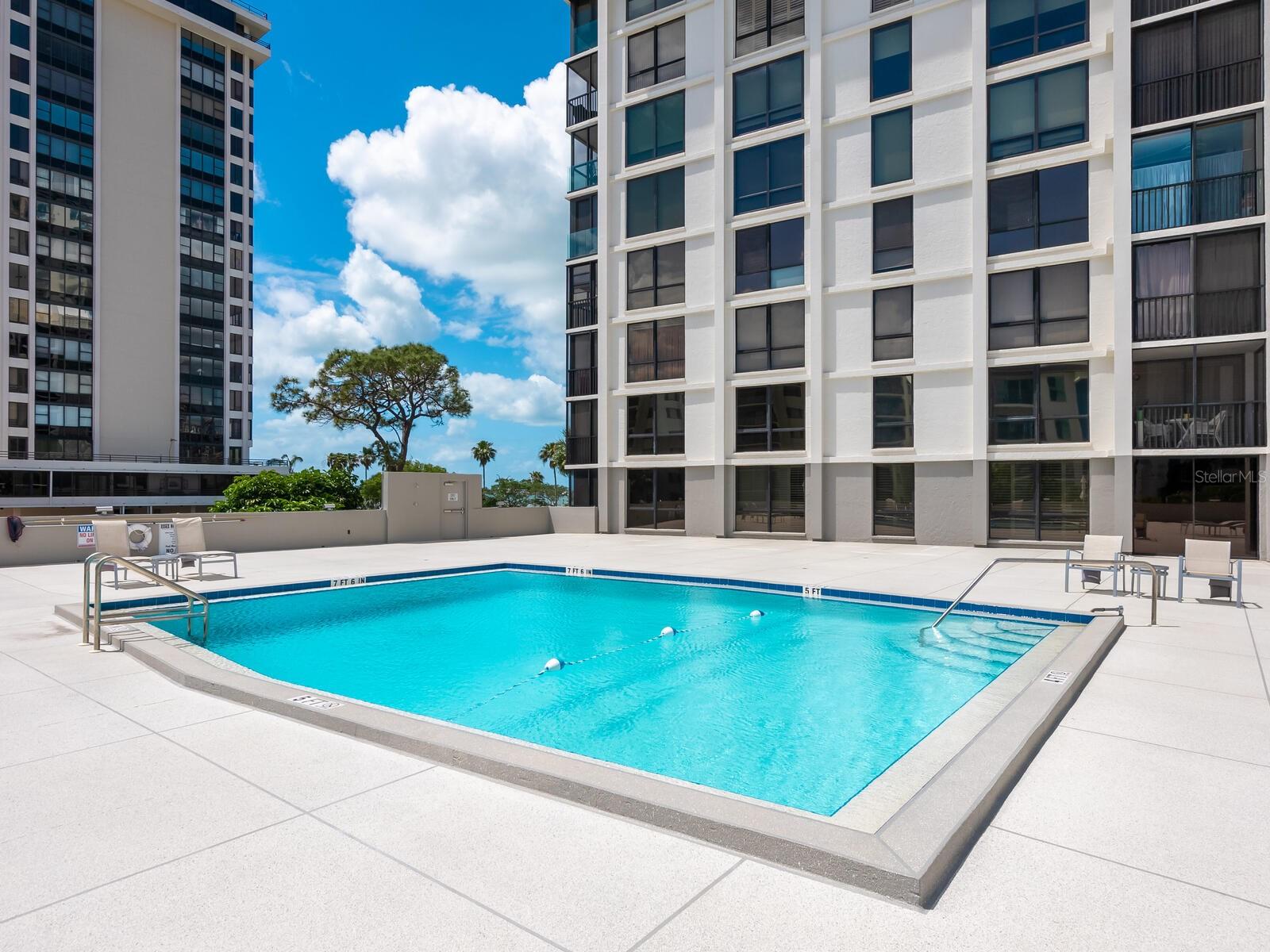 Image 37 of 65 For 707 Gulfstream Avenue 301