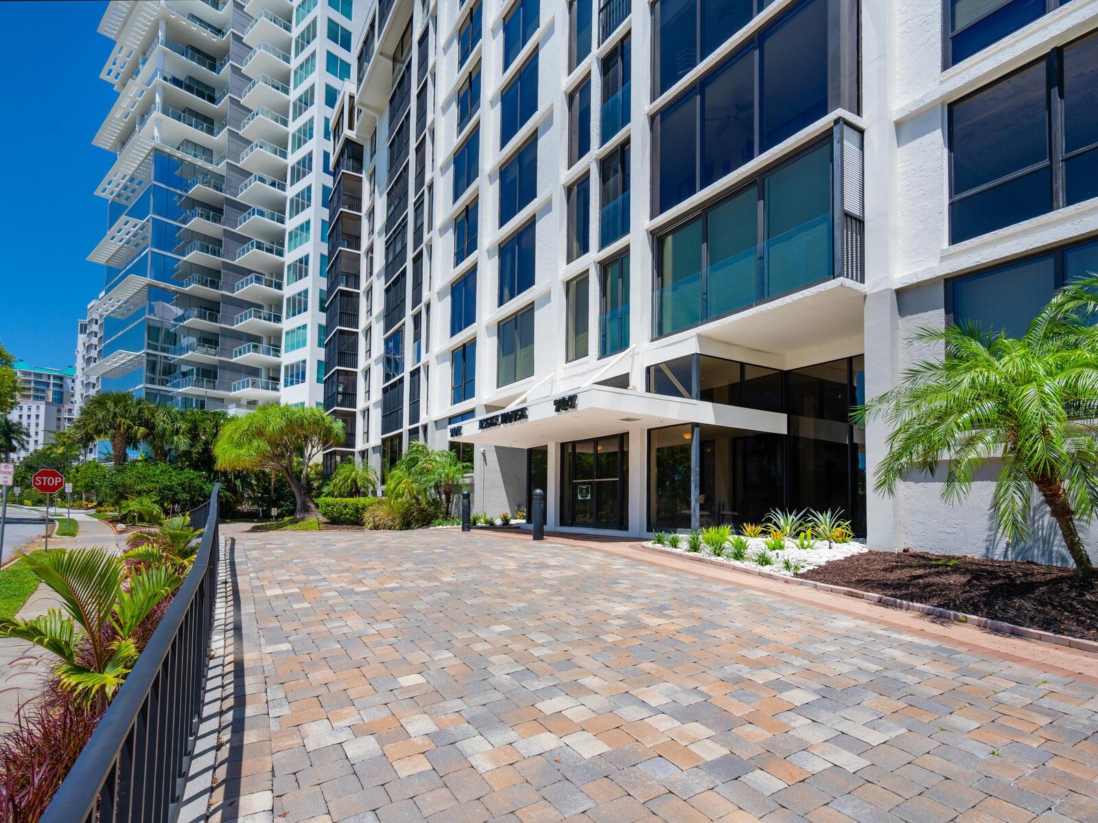 Image 41 of 65 For 707 Gulfstream Avenue 301