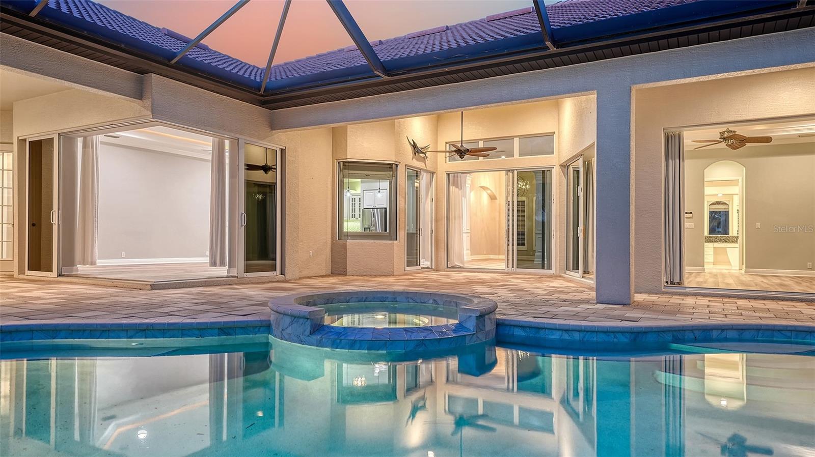 Listing photo id 46 for 6914 Dominion Lane