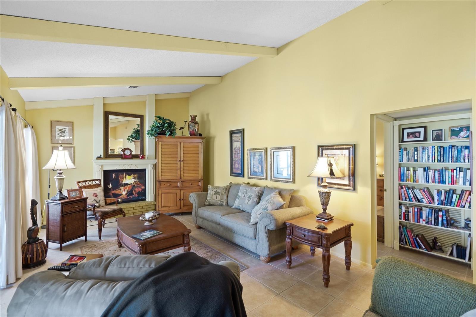Image 12 of 31 For 4109 Carriage Drive 23