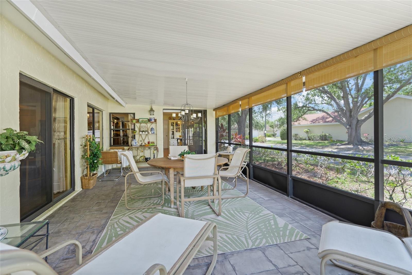 Image 30 of 31 For 4109 Carriage Drive 23