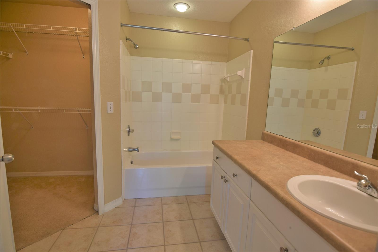 Image 14 of 22 For 5711 Soldier Circle 201