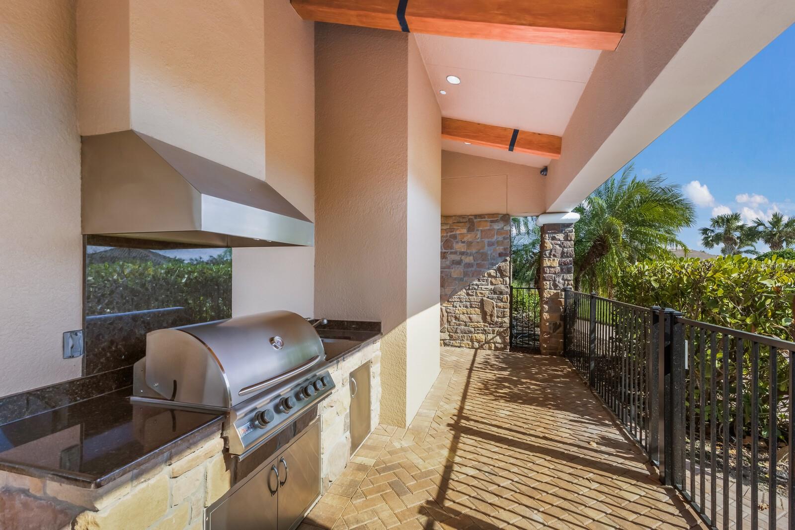 Image 33 of 38 For 8720 Bellussi Drive