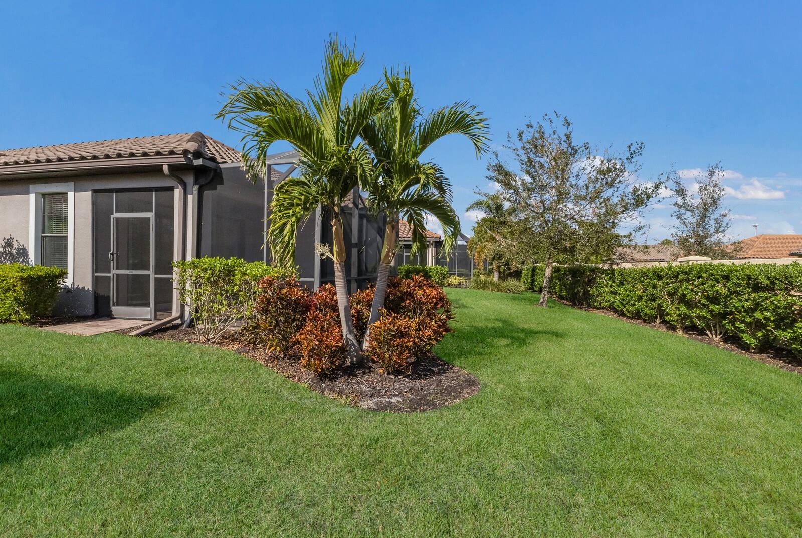 Image 4 of 38 For 8720 Bellussi Drive