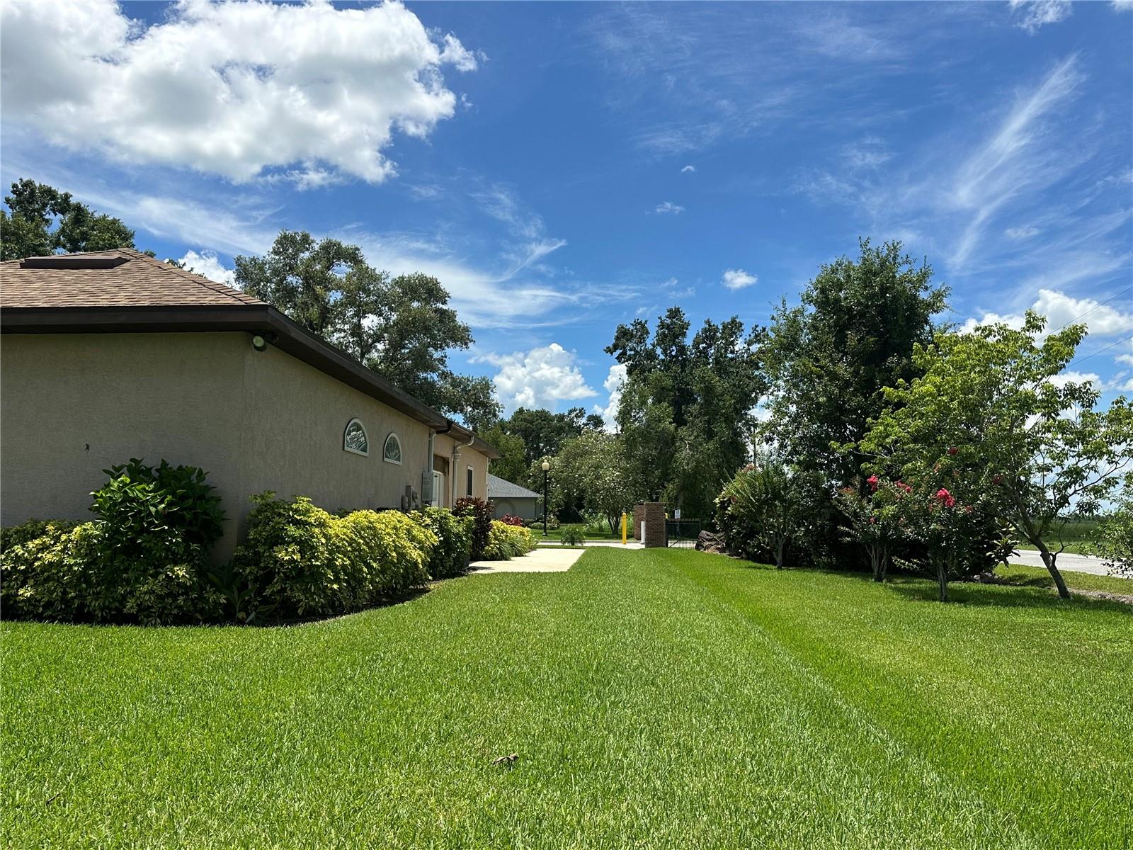 Image 76 of 80 For 3192 Oaks Bend